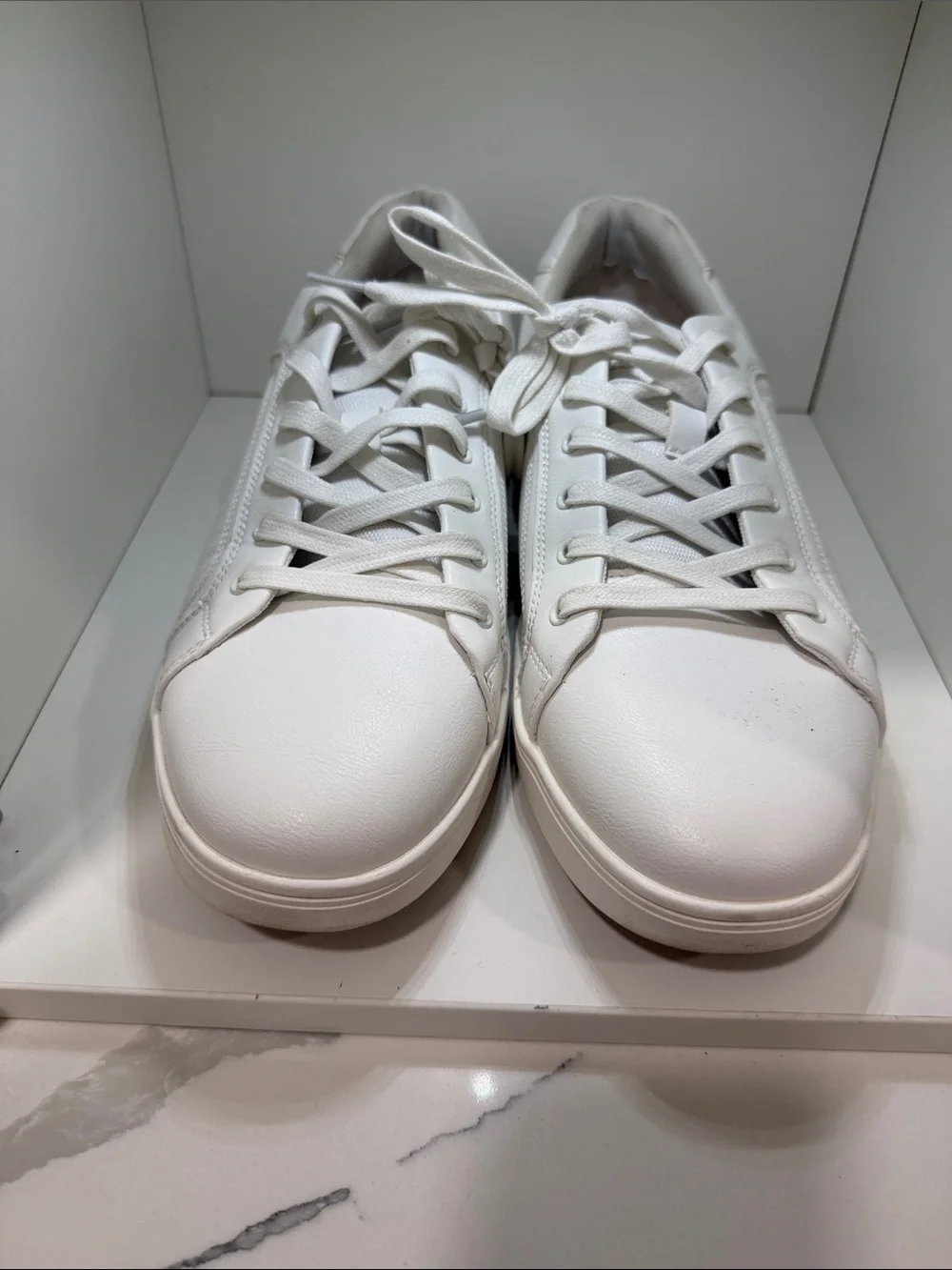 Classic Bruno Marc Men's White Athletic Sneakers